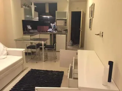 Kitnet com 1 Quarto à venda, 35m² no Copacabana, Rio de Janeiro