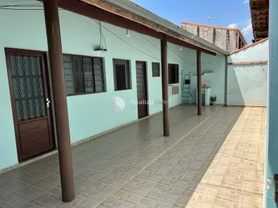 Casa com 2 Quartos para alugar, 100m² no Jardim Santa Maria, Jacareí