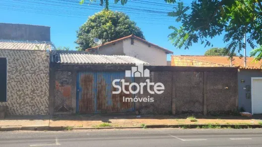 Lote/Terreno à venda, 270m² no Laranjeiras, Uberlândia
