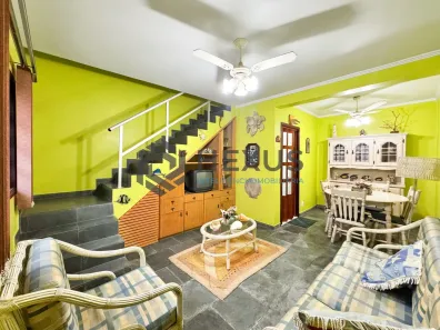Casa de Condomínio com 2 Quartos à venda, 80m² no Jardim Las Palmas, Guarujá