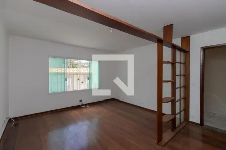 Casa com 3 Quartos à venda, 199m² no Vila Gustavo, São Paulo