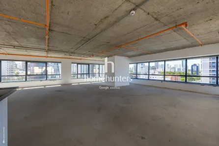 Sala Comercial para alugar, 303m² no Cambuí, Campinas