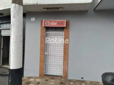 Ponto Comercial para alugar, 130m² no Tubalina, Uberlândia