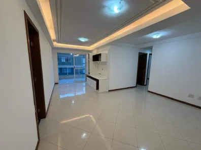 Apartamento com 3 Quartos para alugar, 110m² no Praia da Costa, Vila Velha