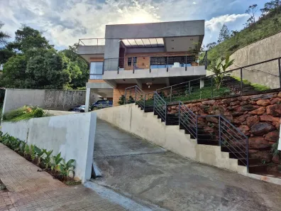 Casa de Condomínio com 4 Quartos à venda, 271m² no Ville de Montagne, Nova Lima