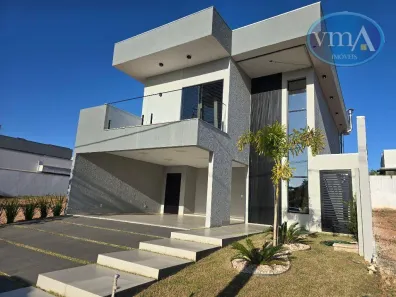 Casa de Condomínio com 3 Quartos à venda, 231m² no Condomínio Belvedere II, Cuiabá