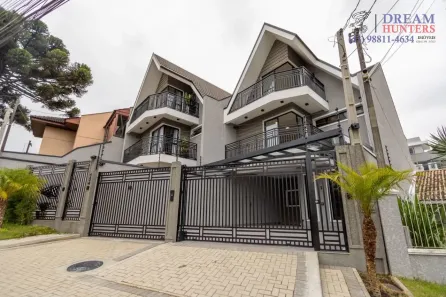 Casa com 3 Quartos à venda, 228m² no Vista Alegre, Curitiba