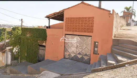 Casa com 3 Quartos à venda, 263m² no Jardim Pitoresco, Jacareí