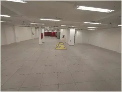 Ponto Comercial para alugar, 588m² no Jardim Carioca, Rio de Janeiro