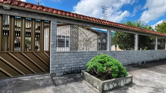 Casa com 3 Quartos à venda, 165m² no Alvorada, Manaus