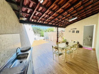 Casa com 2 Quartos à venda, 132m² no Jardim Tarumã, Jundiaí