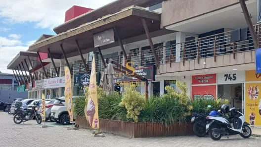 Sala Comercial à venda, 38m² no São João do Rio Vermelho, Florianópolis