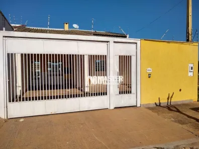 Casa com 3 Quartos à venda, 200m² no Jardim Planalto, Marília