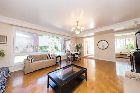 Casa com 5 Quartos à venda, 470m² no Três Figueiras, Porto Alegre