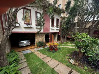 Sobrado com 5 Quartos à venda, 354m² no Penha de França, São Paulo