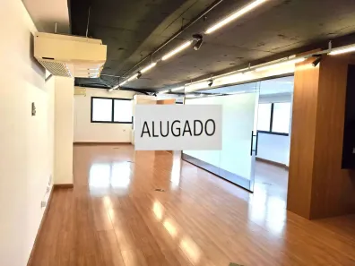 Sala Comercial com 2 Quartos para alugar, 84m² no Cerqueira César, São Paulo