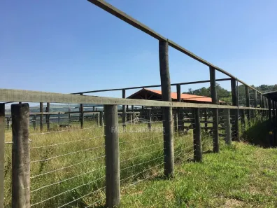 Fazenda/Sítio com 8 Quartos à venda, 350m² no , Corumbataí
