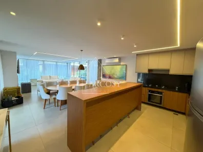 Casa de Condomínio com 4 Quartos para alugar, 250m² no Fazenda Inglesa, Petrópolis