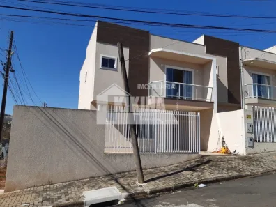Sobrado com 3 Quartos à venda, 117m² no Nova Rússia, Ponta Grossa