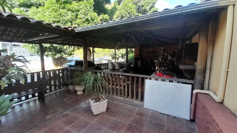 Casa com 3 quartos — Palmeiras, Belo Horizonte
