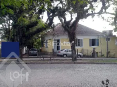 Casa com 2 Quartos à venda, 165m² no Espírito Santo, Porto Alegre