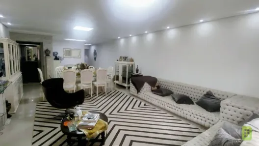 Sobrado com 4 Quartos à venda, 338m² no Parque das Nações, Santo André