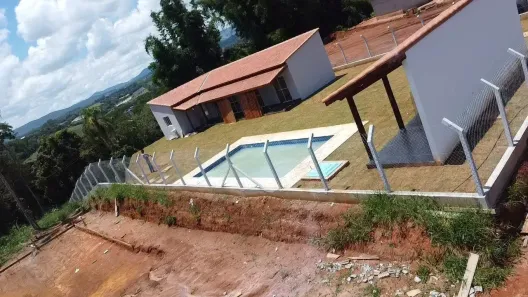 Fazenda/Sítio com 3 Quartos à venda, 600m² no Recreio Topázio (Caucaia do Alto), Cotia