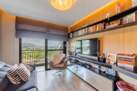 Apartamento com 2 Quartos à venda, 70m² no Azenha, Porto Alegre