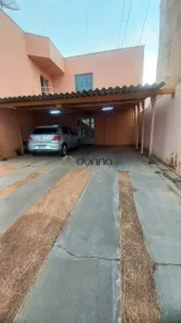 Apartamento com 2 Quartos à venda, 4260m² no Olinda, Uberaba