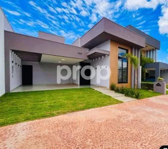 Casa com 3 Quartos à venda, 149m² no Grand Ville, Uberlândia