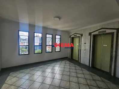 Sala Comercial à venda, 76m² no Encruzilhada, Santos