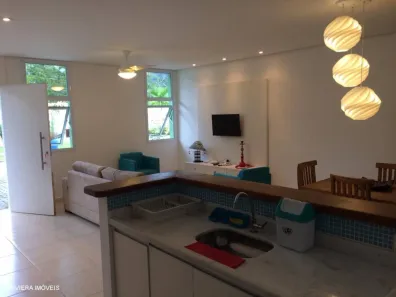 Casa de Condomínio com 3 Quartos à venda, 128m² no Maresias, São Sebastião