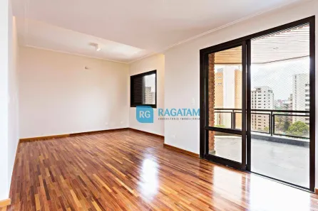 Apartamento com 3 Quartos à venda, 216m² no Brooklin Paulista, São Paulo