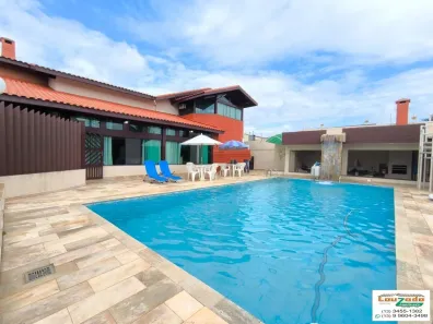 Sobrado com 6 Quartos à venda, 600m² no Estância Balneária Maria Helena Novaes, Peruíbe
