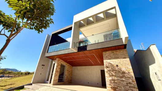 Casa de Condomínio com 3 Quartos à venda, 204m² no Salvaterra, Juiz de Fora