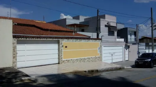 Casa com 4 Quartos à venda, 250m² no Portal das Colinas, Guaratinguetá