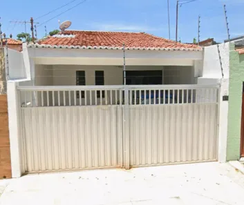 Casa com 3 Quartos à venda, 120m² no Lagoa Nova, Natal