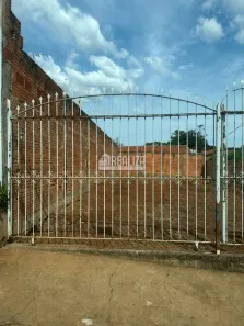 Lote/Terreno à venda, 250m² no Jardim Uberaba, Uberaba