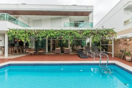 Casa de Condomínio com 4 Quartos à venda, 540m² no Córrego Grande, Florianópolis