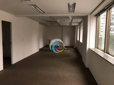 Sala Comercial para alugar, 119m² no Vila Olímpia, São Paulo