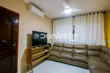 Sobrado com 2 Quartos à venda, 105m² no Vila Assunção, Santo André
