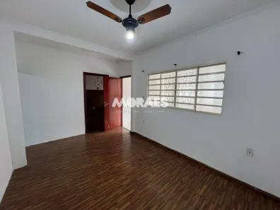 Casa com 4 Quartos à venda, 164m² no Jardim Gerson França, Bauru