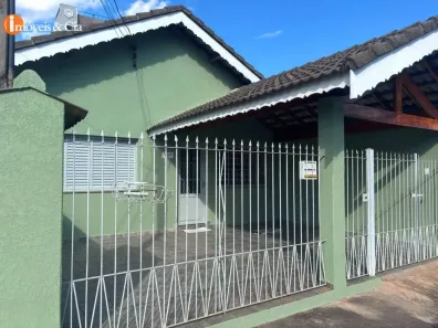 Casa com 2 Quartos para alugar, 100m² no Atibaia Jardim, Atibaia