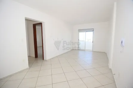 Apartamento com 2 Quartos para alugar, 60m² no Centro, Pelotas