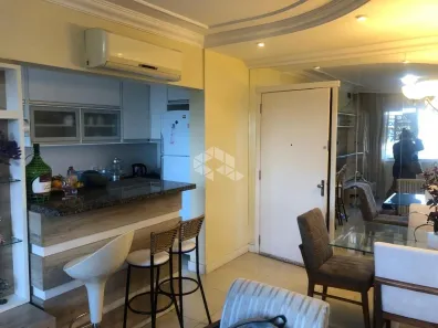 Apartamento com 2 Quartos à venda, 68m² no Santo Antônio, Porto Alegre