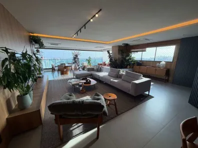 Apartamento com 3 Quartos à venda, 212m² no Caminho das Árvores, Salvador