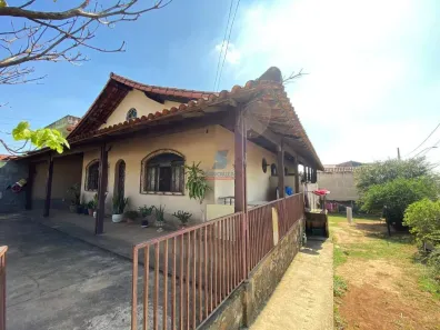 Casa com 5 Quartos à venda, 190m² no Fonte Grande, Contagem