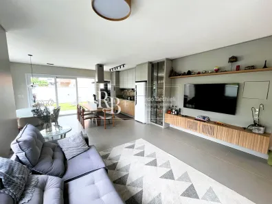 Casa com 3 Quartos à venda, 237m² no Cachoeira do Bom Jesus, Florianópolis