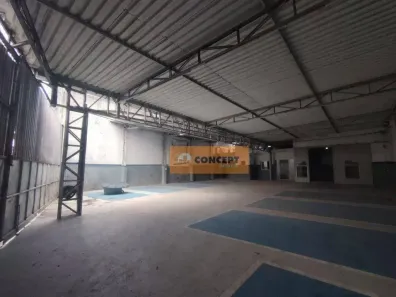 Galpão/Depósito/Armazém para alugar, 355m² no Vila Maria de Maggi, Suzano