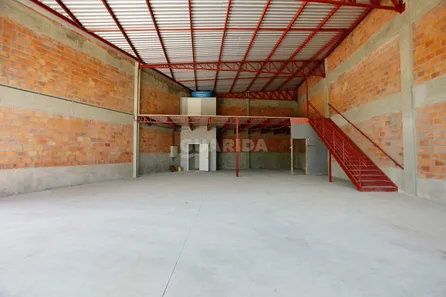 Galpão/Depósito/Armazém para alugar, 337m² no Jardim Carvalho, Porto Alegre